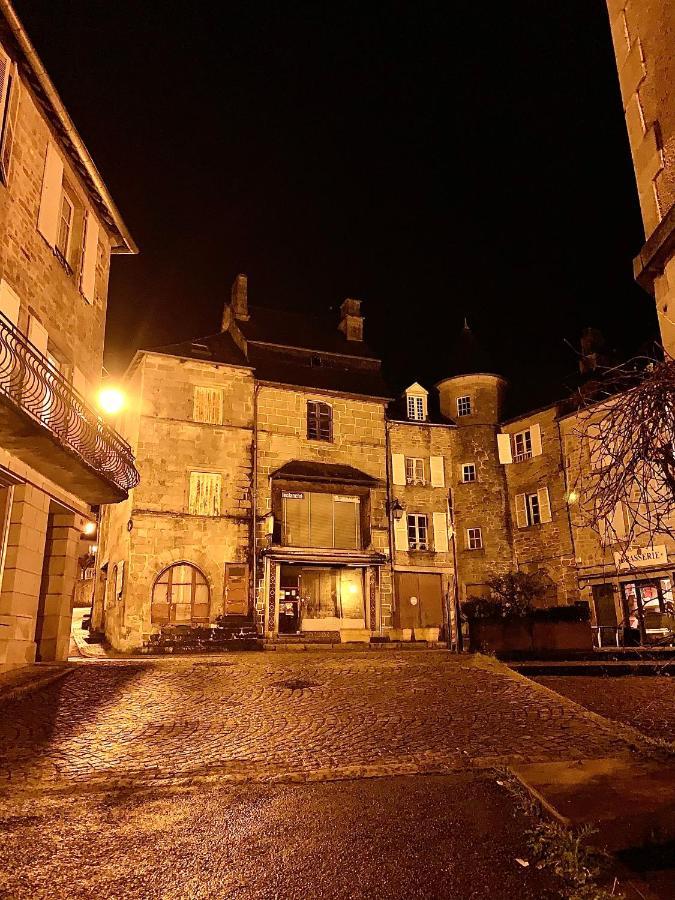 Treignac Tourelles Appartement Buitenkant foto